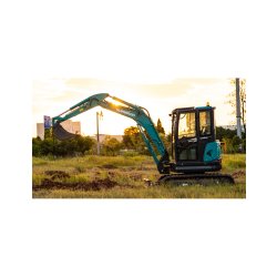 Mini-pelle sans déport arrière performante et maniable - Sunward SWE 35UF - 3,85 tonnes - Moteur Kubota UE Phase V