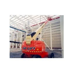 600AJ - Nacelle à flèche articulée JLG - Hauteur de travail 20.46m - Portée d'action 12.75m - Capacité 230kg