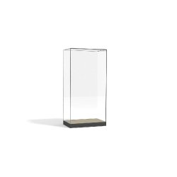Vitrine haute muséographique  sur mesure et fabriquée en France