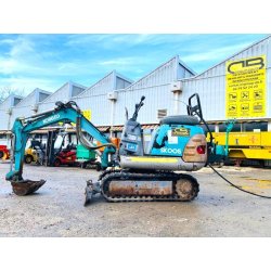 KOBELCO Mini pelle électrique SK007