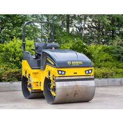 Rouleau compresseur virant autoporté 1350 mm Bomag 3t5 BW135AD