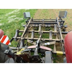 Déchaumeur à dents Bearcub - Quivogne - largeur 3 et 3,5 m - 10 ou 12 dents - adapté jusqu'à 150 CV