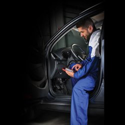 Navigator Nano S - Valise de diagnostic auto Texa - Interface compacte, robuste et innovante avec mémoire 8 Mbit