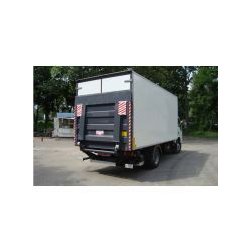Z 10/135 - Hayon élévateur Hiab Zepro - Levage 1000 kg - Plateforme 1600 mm et hauteur 1350 mm