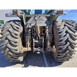 Fendt 824 S4 Profi - Poste inversé - Tracteur forestier haute performance 240 CV