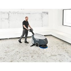 Autolaveuse nilfisk autotractée sc 400