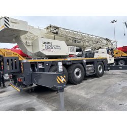 Grue mobile routière SAC 600 E