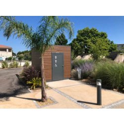 Module sanitaire avec lave-mains et lavage sol automatiques - Dimensions 3,05m x 2,45m - Dalle béton carrelée