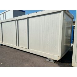 Bungalow d'occasion utilisable comme bureau, vestiaire ou sanitaire - 8 x 2,50 m