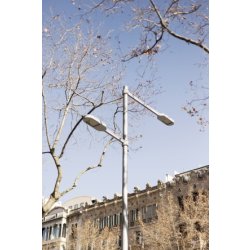 Lampadaire urbain Candela LED - 147W - 18296 lm - acier galvanisé - hauteur 10,2 m
