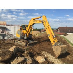 Mini-pelle 9T compacte - profondeur de fouille 4679 mm - idéale pour gros travaux routiers et aménagements de plateformes - disponible en location