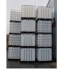 Cuve IBC pour le stockage et le transport d'eau potable