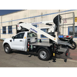 Nacelle Snake 147  compacte et efficace pour les travaux en hauteur jusqu'à 13,8 m en Alpes et alentours -  disponible en achat neuf et en location de courte à longue durée