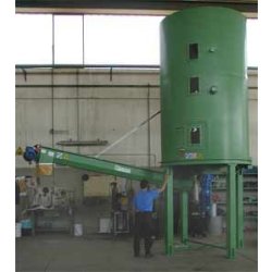 Silos de stockage pour film broyé - Tecnofer - capacité de 7 à 15 m3 avec vis d'extraction et dosage variable