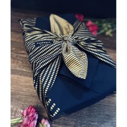 Furoshiki Plumetis bleu nuit/or réutilisable 85x85 cm