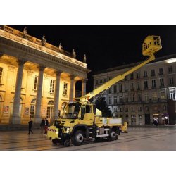 Nacelle rail route pour la maintenance caténaire et le remorquage de rames sur réseau tramway - UNIMOG Mercedes-Benz