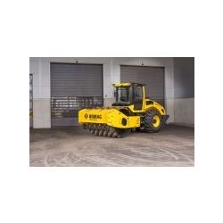 Rouleau monocylindre BOMAG BW 211 PDH-5 - 12 560 kg - Performance 95 kW - Compactage haute performance