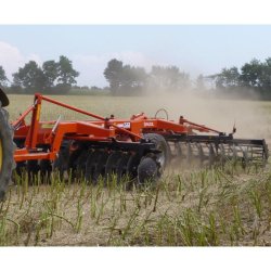 Phenix TGX - Cover-crop autoporteur en X avec disques lisses et crénelés, largeur de travail 2.75 – 4.10 m