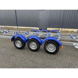 Porte bateau multi-rouleaux GALAXY - GT16 / G2703 - PTAC : 3500Kg - 3 essieux - Sun Way