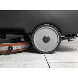 Laveuse accompagnée Leonis B - compacte, polyvalente et équipée pour espaces restreints