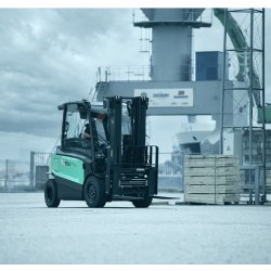Location courte durée - Chariot élévateur électrique Mitsubishi EDiA XL FB40N - 4000 kg - Direction quadridirectionnelle et verrouillage différentiel