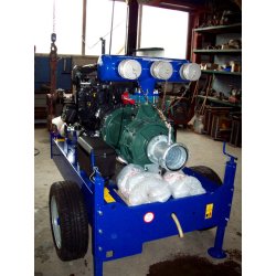 Groupe motopompe sur mesure - Gamme industrie - Devalle Eau et Force