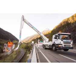 Gamme s-xr camion nacelle - brontoskylift - 47 m / 56 m / 70 m