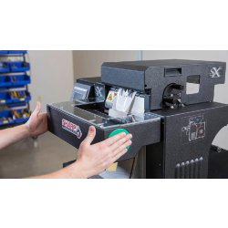 Ensacheuse Sharp® SX™ - compacte, entièrement électrique avec écran tactile et impression efficace