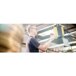 Coffret industriel suspendu - prises NF, CEE, RJ45 et connexion pneumatique
