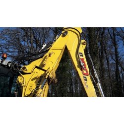 Tractopelle new holland b 100 ban