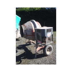 Bétonnière VITO VT480 - Moteur Honda GX - Cuve intérieure propre - Timon et rampe - Révision OK
