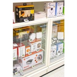 Vitrines idéal phytosanitaire - structure en acier avec portes en verre clair 6mm et serrure à clé