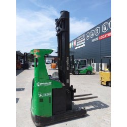Chariot à mât rétractable BT RRE160 1568 - disponible en occasion et en location de courte à longue durée