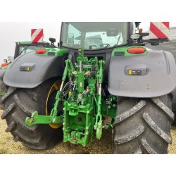 Tracteur agricole John Deere 6215R – 220 ch – 2021 – 1 300 h – 4 roues motrices – Full Powershift