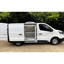 Véhicule frigorifique à cellule intégrée IsoCity 3,7 à 5,6 m3 - Froid positif ou négatif - Renault  Trafic