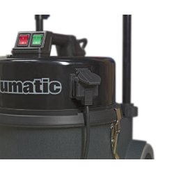 Aspirateur industriel de chantier Numatic TEM390A - Classe M avec filtre H13, capacité 18L et prise auxiliaire 2200W