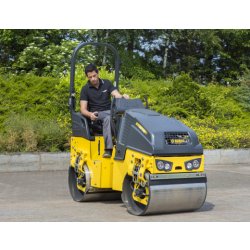 Rouleau vibrant autoporté 900 mm Bomag 1t5 BW90AD