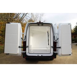 Véhicule frigorifique avec cellule intégrée IsoCity - Froid positif ou négatif - Volume 7,0 ou 8,6m3 - Nissan Interstar