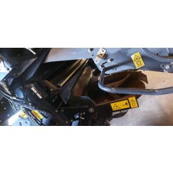 New Holland CR 9.90 ST - Moissonneuse-batteuse haut rendement sur chenilles avec technologie Twin Rotor™ - 2015
