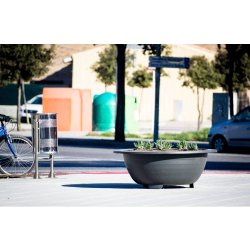 Jardinière Esferica UM1100M - acier avec traitement Ferrus résistant à la corrosion