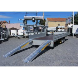 Remorque plateau Humbaur HN 256221 GR - 2 essieux, roues surbaissées, ridelles alu
