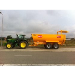 Série CIL bennes agricoles cylindriques - Rigual - volumes de 18,5 à 30,4 m3 avec caisse polycentrique et finitions en acier inox