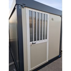 Bungalow sanitaire de chantier DX, avec 2 lavabos, 2 douches, 1 urinoir et 2 wc à l'anglaise - Jusqu'à 12-20 personnes