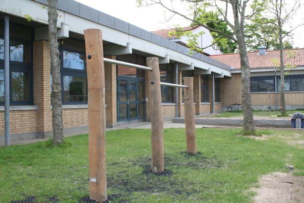 Agrès sportif pour enfants Gardo - 8045605 - Hags - tranche d'âge 5-12 ans - dimensions 2800x180x1500 mm_2