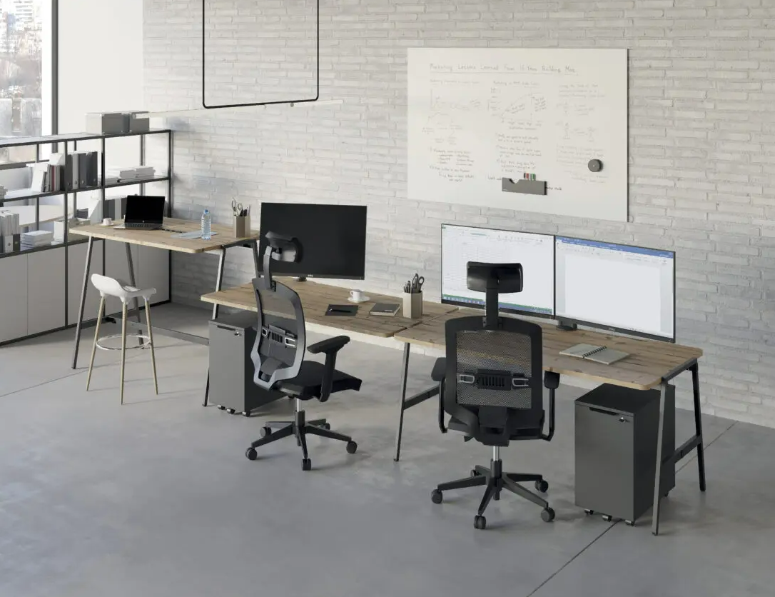 Table de réunion moderne et collaborative pour équipes dynamiques_2