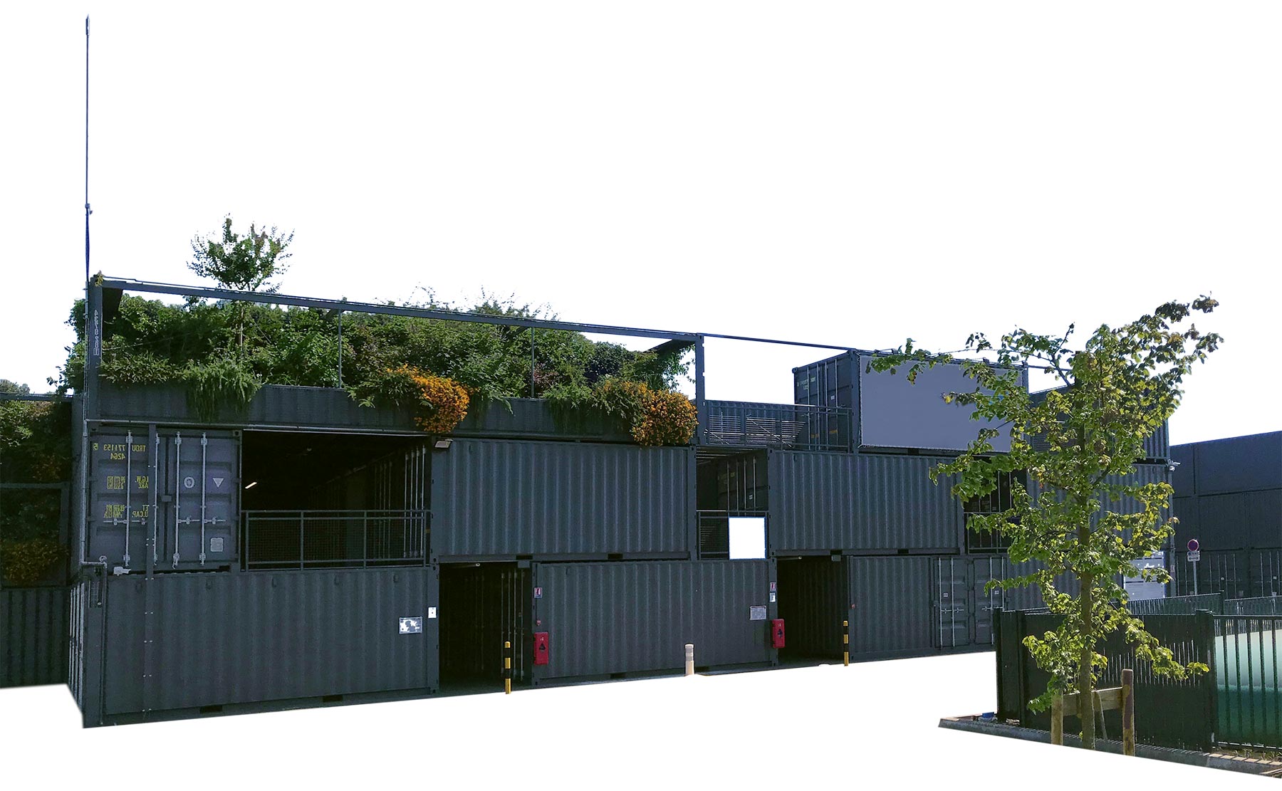 Atelier conteneur sur-mesure avec panneaux sandwich et structure mécano-soudée_2