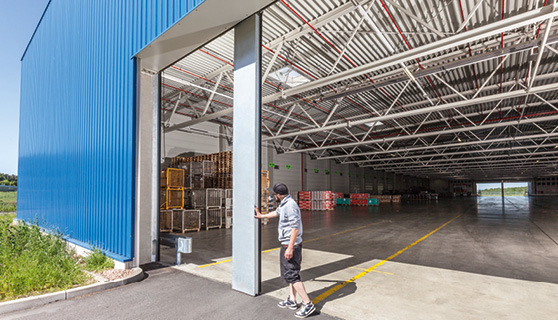 Porte rapide roulante XXL - Double volets jusqu'à 36 m de largeur et 6 m de hauteur_2