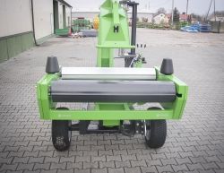 1502 - Enrubanneuse agricole Zagroda sp. z o.o. sp.k - poids 850 kg - attelage bas ou haut, bras hydraulique, table 4 rouleaux_2