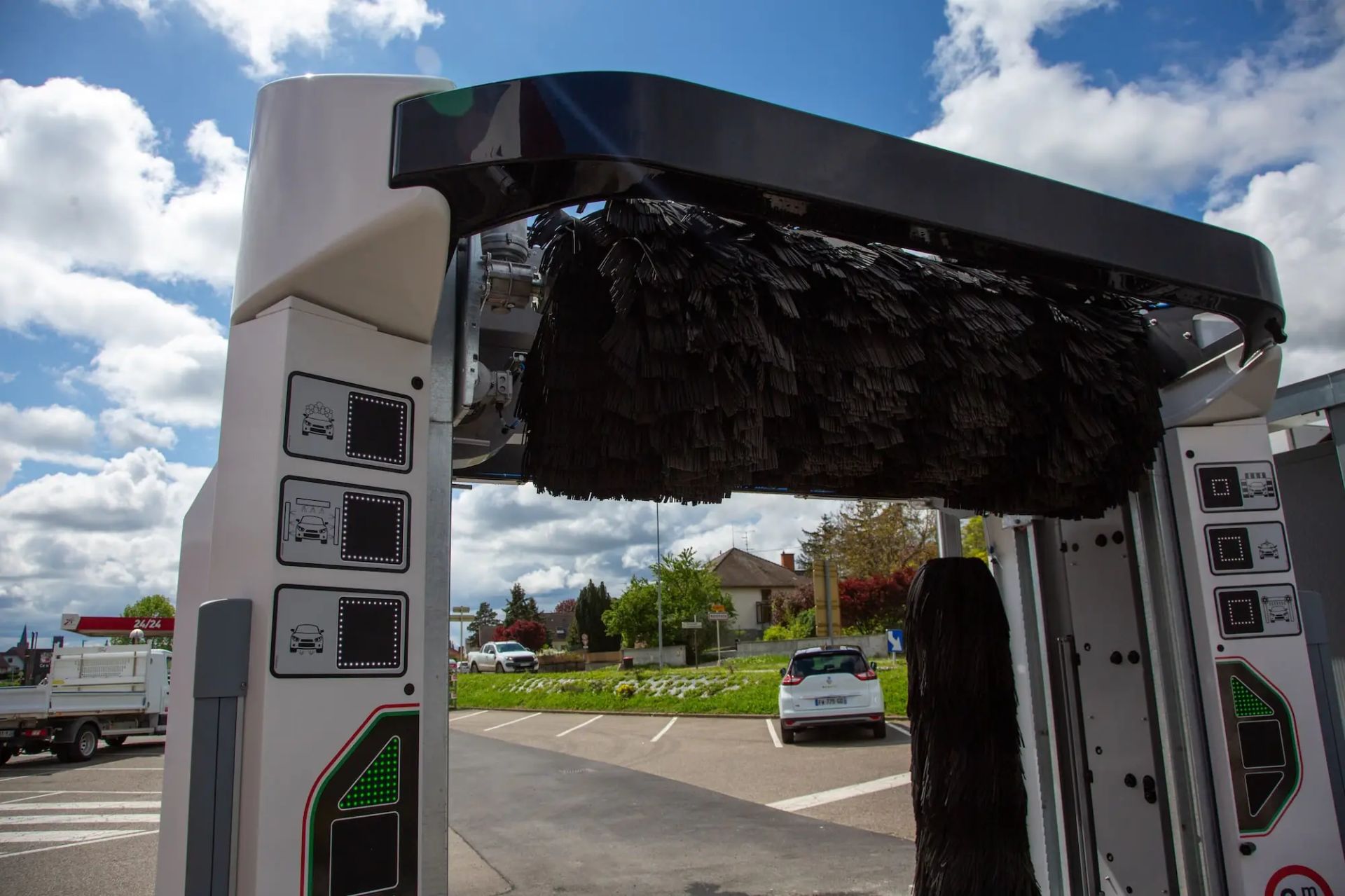 Portique de lavage automobile professionnel S6 - Rouleaux de lavage - Version XL 2,70m - Lavance by Aquarama_1