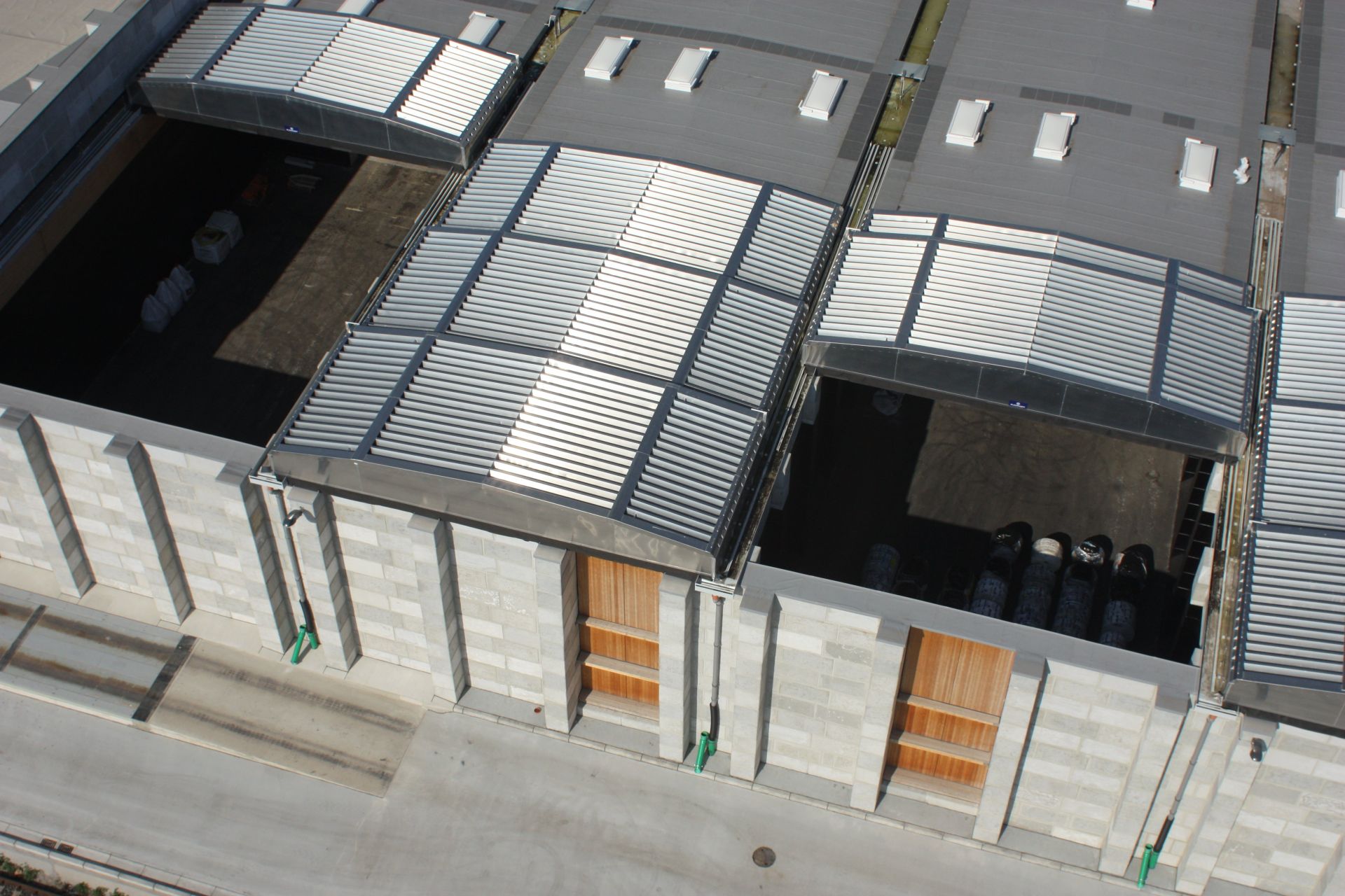 Toiture découvrable pour le transport et la logistique_2